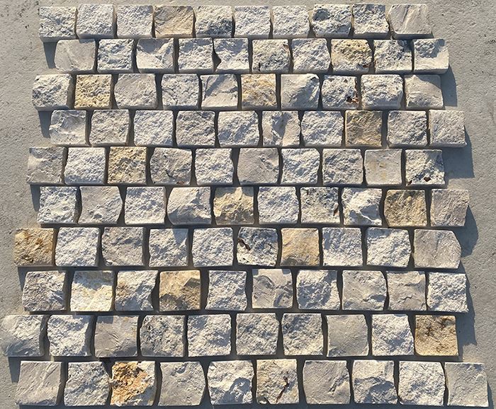 Tíleanna pábháil travertine measctha