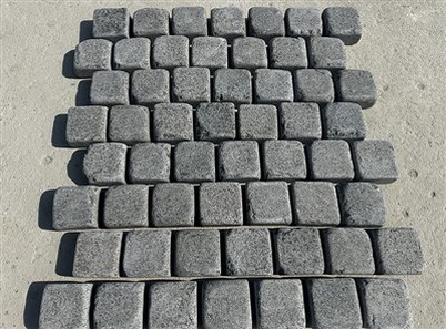 Dromchla clasaiceach pábháil cobble tumbled